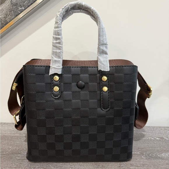 HANDBAG - Picture 2 of 8